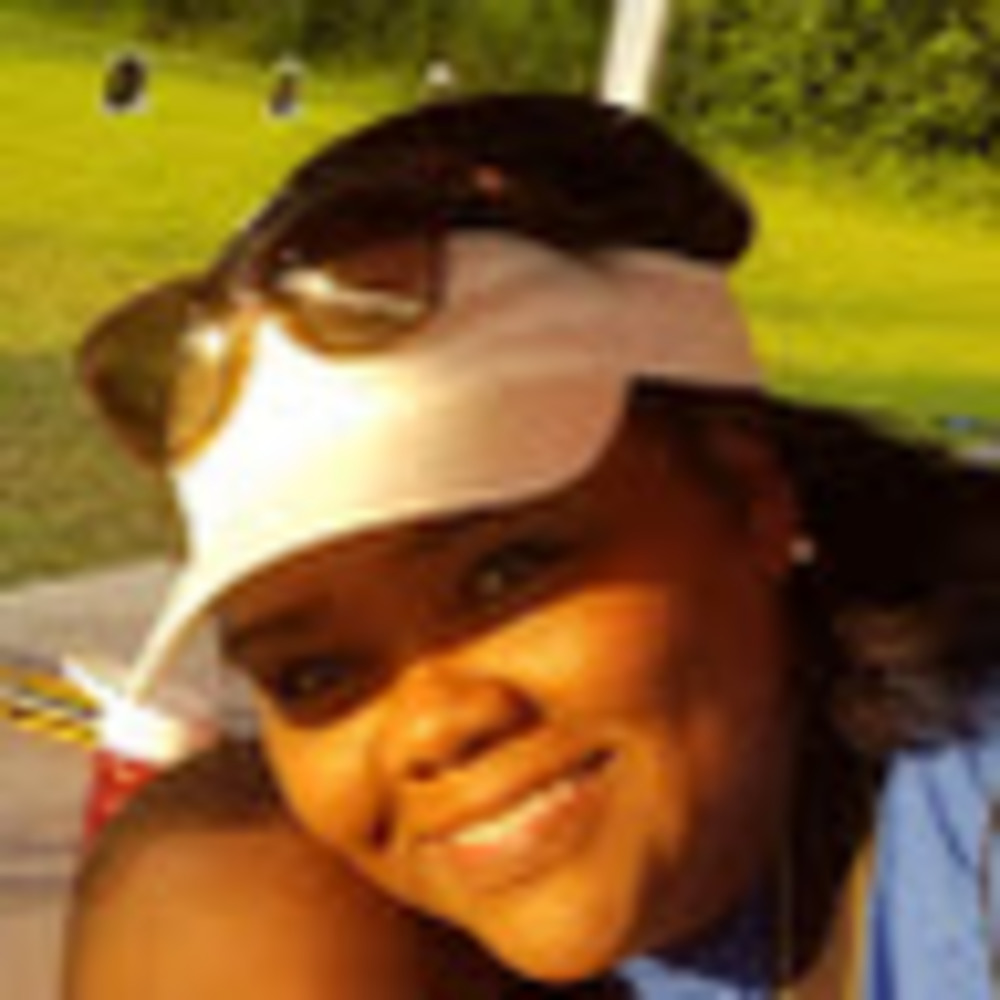 Meet your Posher, Monica